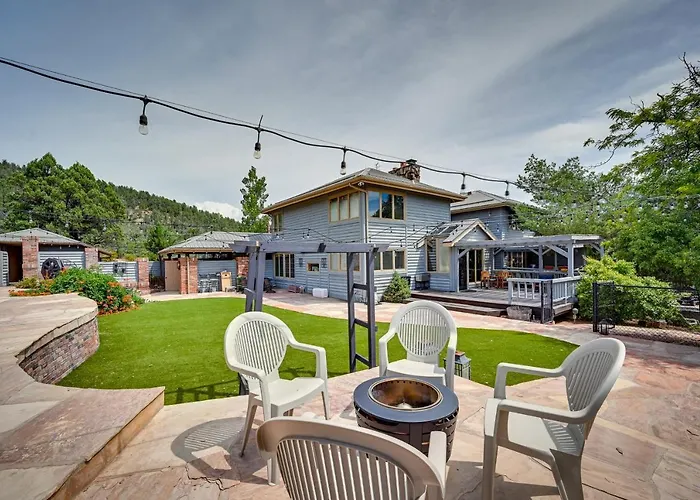 Hot Tub + Games: Spacious Golf Retreat In *
